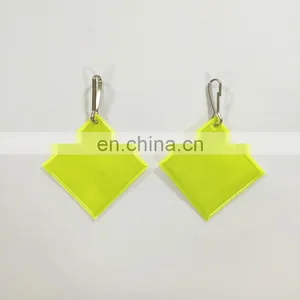 Hot Sell Stylish High Visibility Reflective Keychain thumbnail-4