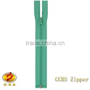 2014 High Quality No.4 Fashion Open End Nylon Zipper thumbnail-1
