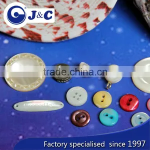 Colourfull Trocas Shell Button in Stock thumbnail-1