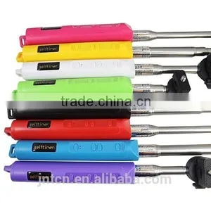 Rechargeable Focus Bluetooth Selfie Stick,wireless Bluetooth Monopod QC13 thumbnail-3