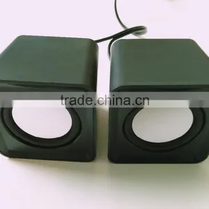 2.0 Cheap Hot Selling Portable Car Use USB Mini Speaker thumbnail-1