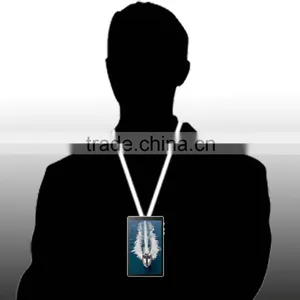 Bluetooth Wear Photo Badge, Wearable Photo Badge, 6-8hours Continuously Display, Internal 2GB Memory thumbnail-2