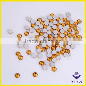 China High Quality Non Hot Fix Clear Gold Flatback Shiny Rhinestone Wholesale thumbnail-3