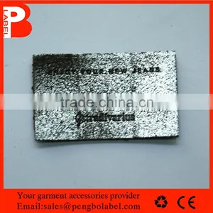 Eco-friendly Silk Screen Printing PU Leather Badge Accept Customized Size and Logo thumbnail-3