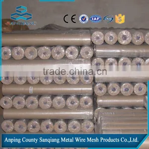 Galvanized Welded Wire Mesh Roll thumbnail-4