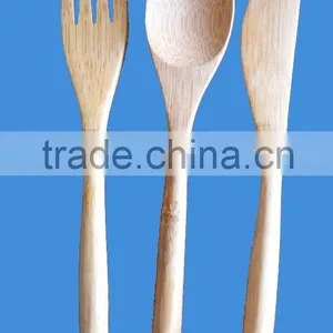 Reusable 3 Pcs Bamboo Utensil Set thumbnail-1