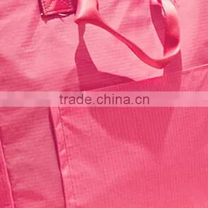 Custom Super Large Waterproof 600D Oxford Folding Tote and Shoulder Portable Fashion Traveling and Shopping Bag for Women thumbnail-5