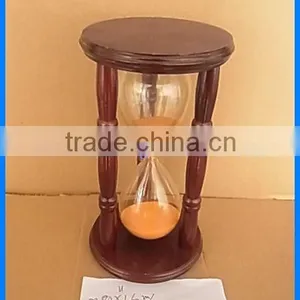 Fancy Sand Timer- Art Glassware thumbnail-1