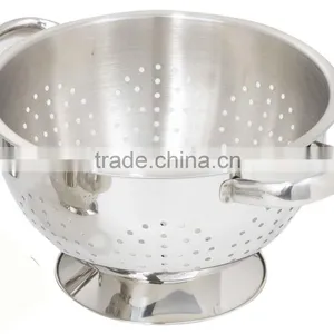 Stainless Steel Colander thumbnail-1