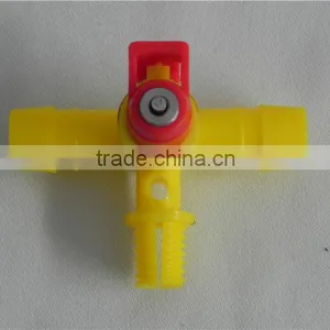 C13 T-junction Chicken Nipple Drinker thumbnail-3