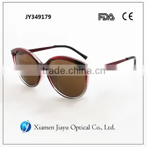 Red Top Quality Plastic Polarized Sunglasses for Ladies thumbnail-1