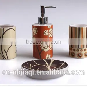 4pcs of Colorful Bathroom Accessories Set thumbnail-1