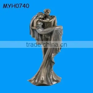 Loving Couple Resin Custom Bronze Sculpture for Sale thumbnail-1