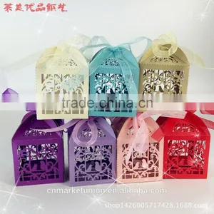 Customized Foldable Sweet Wedding Candy Box Romantic Paper Wedding Box thumbnail-3