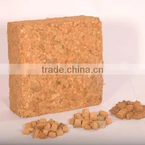 Coco Husk Chips Block thumbnail-1