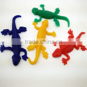 Sticky Lizard Toy TPR Stretchy Lizard Toy thumbnail-1