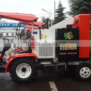 Wheel Type Self Procelling Peanuts Combined Harvester Machine thumbnail-4