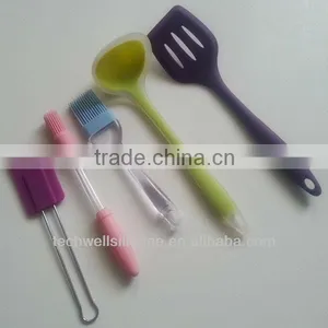 Hot Selling Multi Functional Silicone Kitchen Tool thumbnail-1