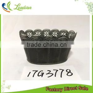 2017 New Unique Design Black Living Room Decoration Hammered Metal Boat Shaped Flower Vase thumbnail-2