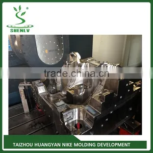 High Quality Customized Professional Auto Light Mold thumbnail-1
