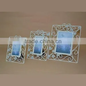 Photo Frame With Flowers thumbnail-1
