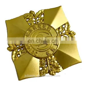 Star Shaped Metal Enamel Pin Fake Badges thumbnail-5