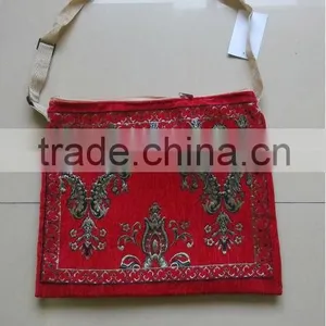 Chenille Prayer Carpet and Mat With Bag thumbnail-1