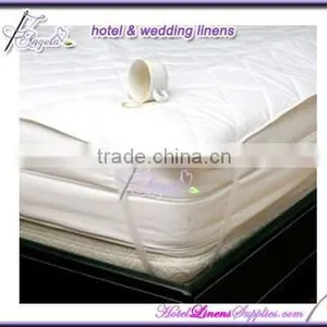 Hotel Mattress Pads With Corner Elastic Stripes, White Mattress Pads for Hotels, Motels, Spas thumbnail-1