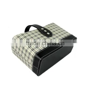 Leather Wine Basket thumbnail-1