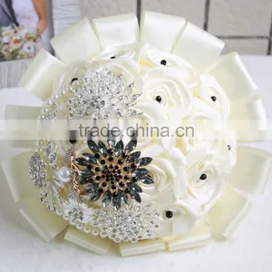Excellent Wedding Bouquet Handmade Wedding Silk Roses Bouquet With Jewels Crystals thumbnail-1