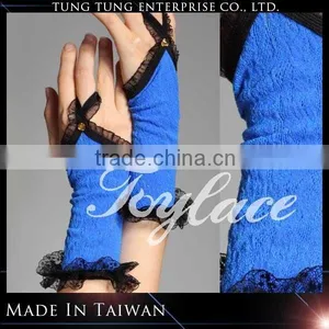 Women Fingerless Lace Gloves thumbnail-1