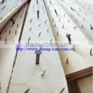Plywood Carpet Smooth Edge With Nails thumbnail-2