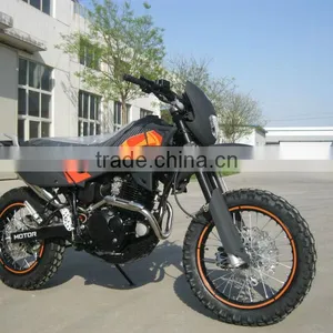 250cc Racing Motorcycle thumbnail-1