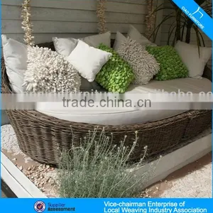 PE Rattan Garden Sun Bed Exterior Furniture thumbnail-1