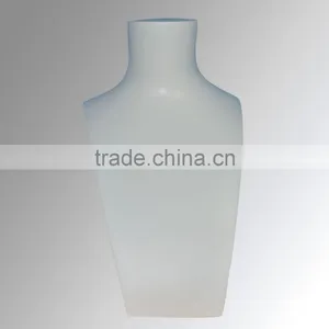 Fashion Necklace and Jewelry Display Bust Mannequin thumbnail-3