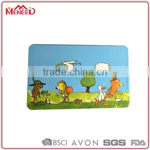 Wholesale Kitchen Items Lovely Animals Print Custom Plastic Baguette Cutting Board thumbnail-1