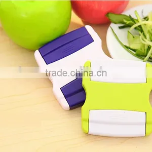 Clean and Safe Multifunction Fruit / Vegetable Peeler and Shredder thumbnail-6