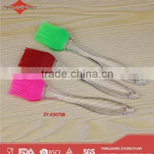 High Quality Translucent Cucurbit Shape Handle Silicone Brush thumbnail-1