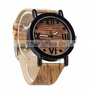 2017 Classical Fashion Round Brown Leather Unisex Wood Watch thumbnail-1