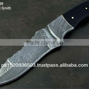 Handmade Damascus Knife thumbnail-1