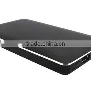 Waterproof Solar Power Bank 8000mAh thumbnail-4