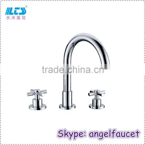 Deck Mounted Brass Bath Faucet Dual Handle thumbnail-1