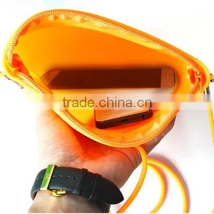 Promotional Fashion & Attractive Silicone Handbag Gifts thumbnail-2