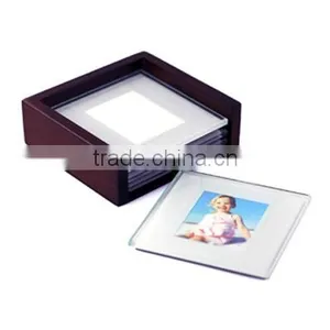 Photo Frame Type Crystal Glass Coaster Photo Insert With Wood Material Base thumbnail-1