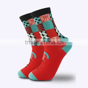 OEM Services Custom Logo and Brand Name With Different Pattern Colorful Socks thumbnail-2