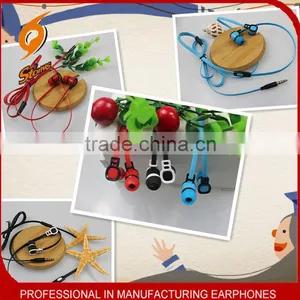 Excellent Effective Plastic Earbuds Beauty Designed Earphones With Phone Call Function thumbnail-3