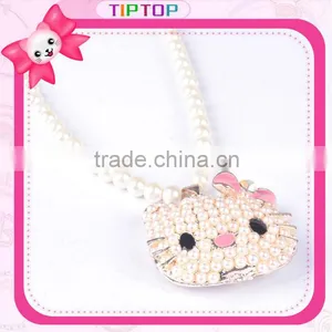 Hello Kitty Pearl Bead Necklace thumbnail-1
