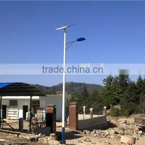 Manufacturer Supply 2015 New 4M 60W LED Solar Street Light thumbnail-2