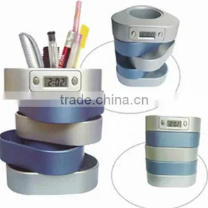 Multifunctional Digital Penholder With LCD Clock thumbnail-2