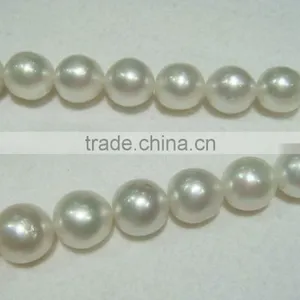 Fashion 11-11.5mm AA White Round South Sea Pearl Strands thumbnail-1